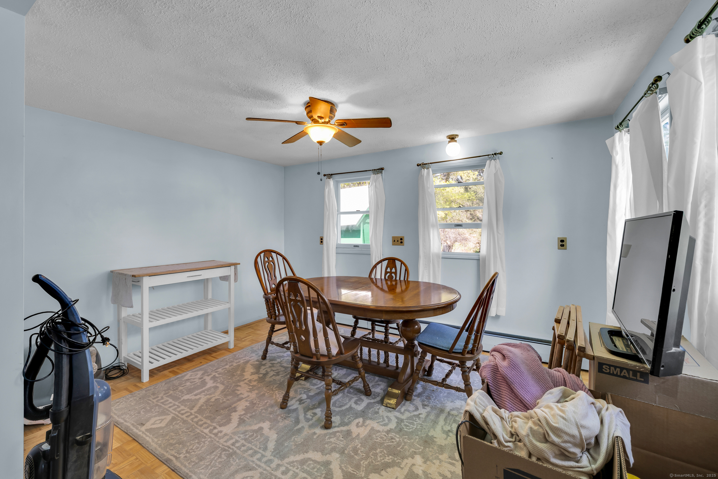 52 Wickett Street, New Hartford, Connecticut image 10