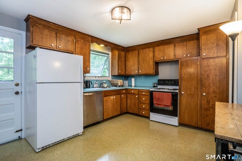 Tiny photo for 9 Maple Edge Drive, Bloomfield, CT 06002 (MLS # 24205089)