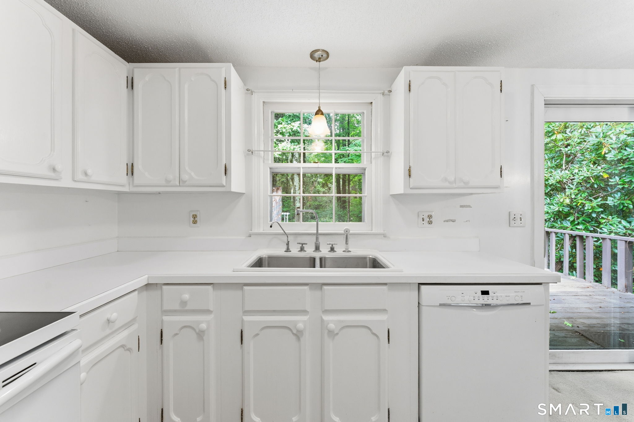 80 Little Brook Road
