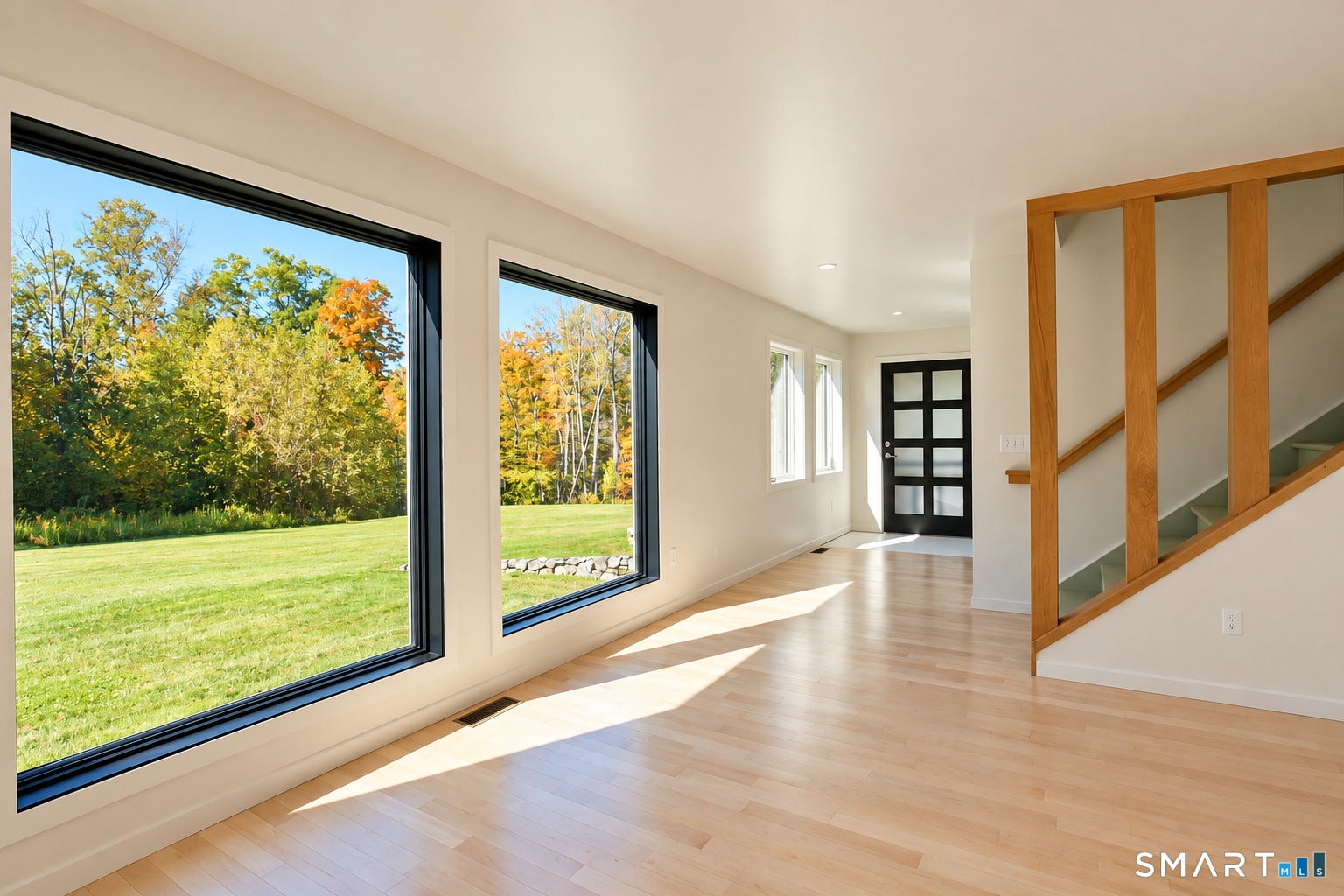 55 Mount Tom Passway