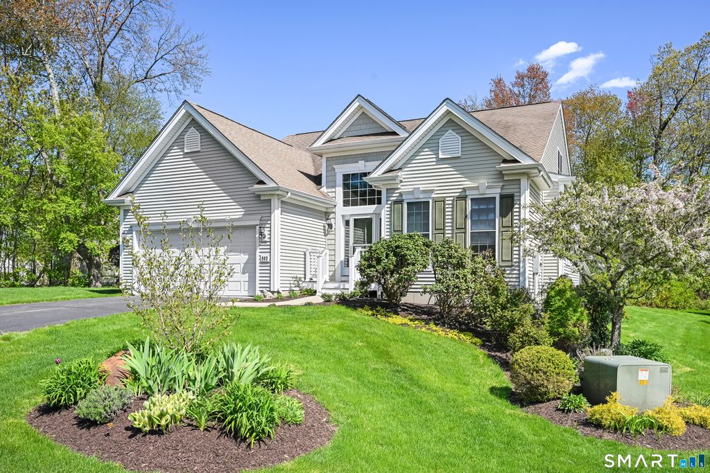 Photo of 505 Traditions Court S #505, Oxford, CT 06478 (MLS # 24174234)