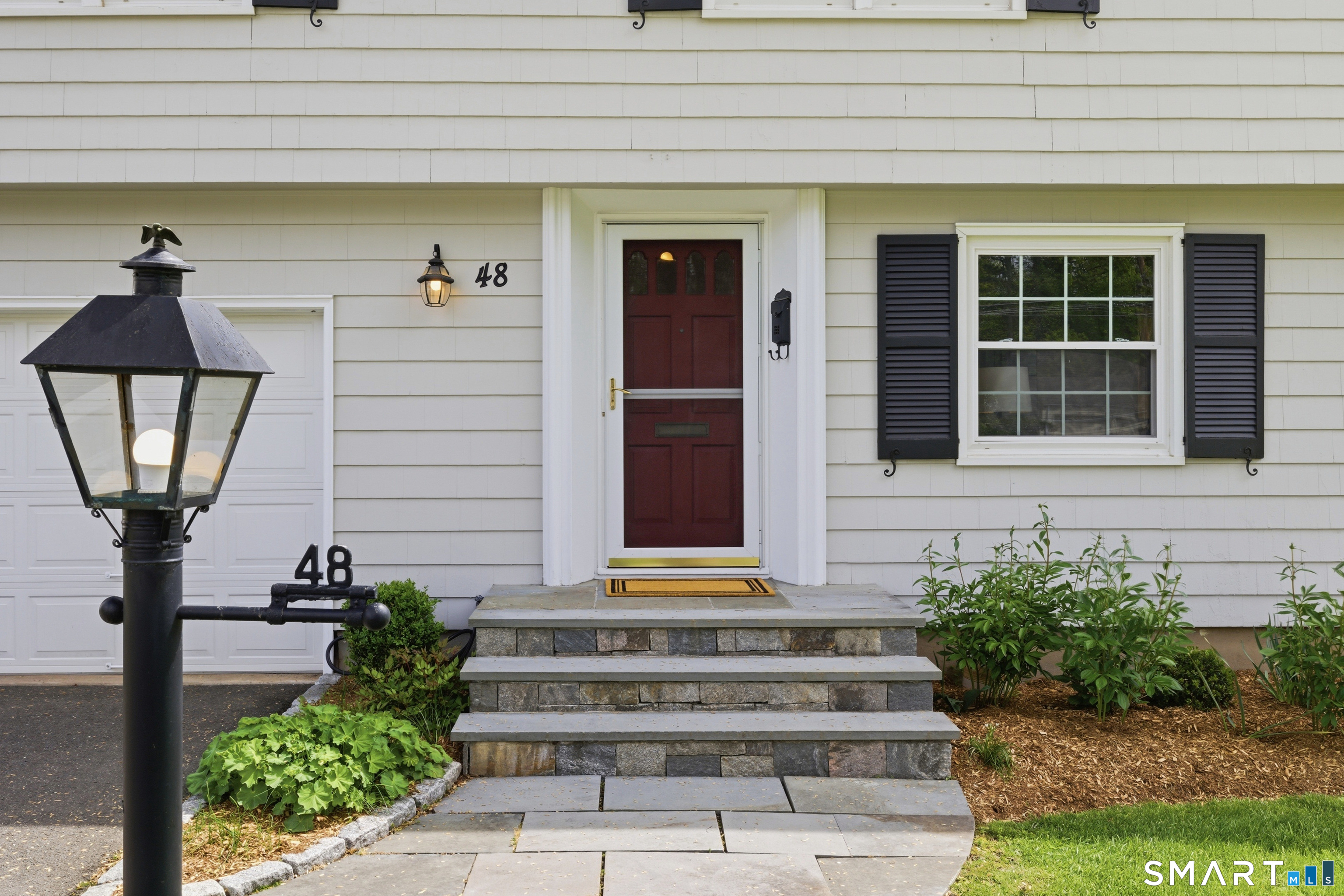 48 Brainard Road