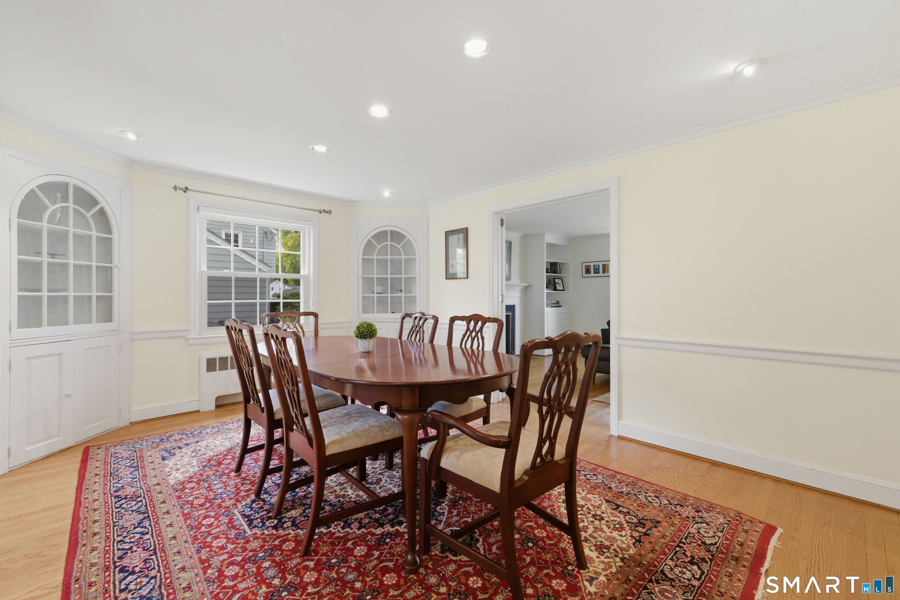 48 Brainard Road