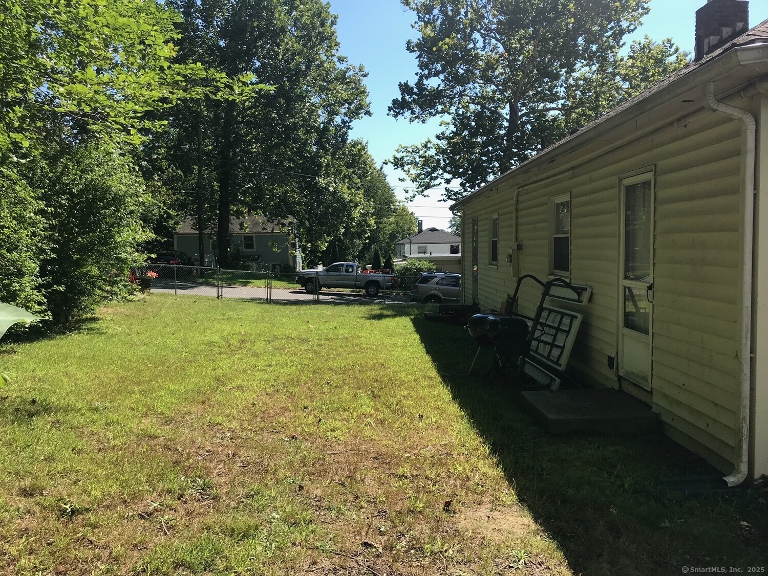81 Rock Creek Road, New Haven, Connecticut image 3