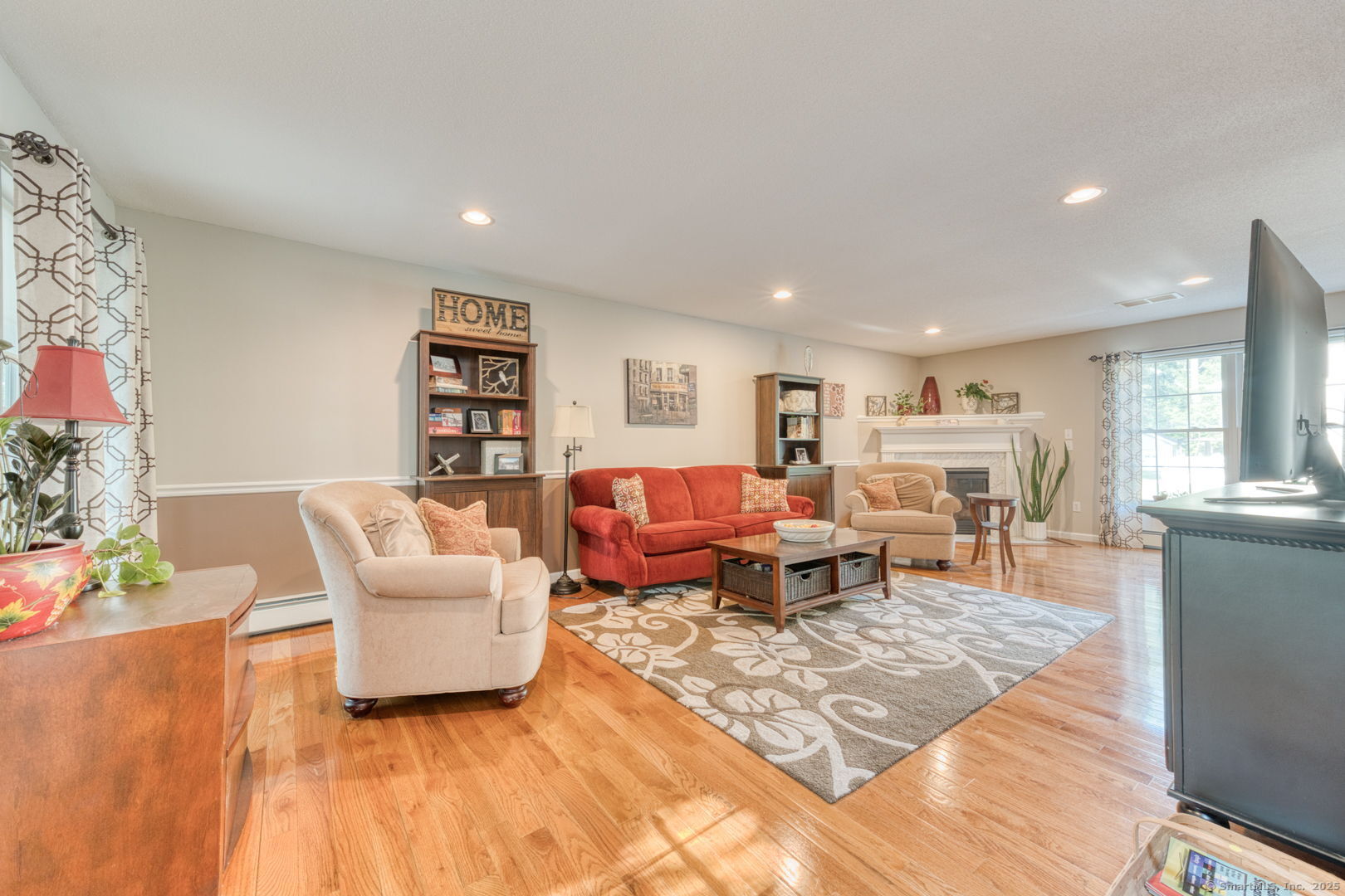 415 Chamberlain Highway