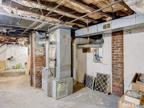 Tiny photo for 276 Oxford Street, Hartford, CT 06105 (MLS # 24197767)