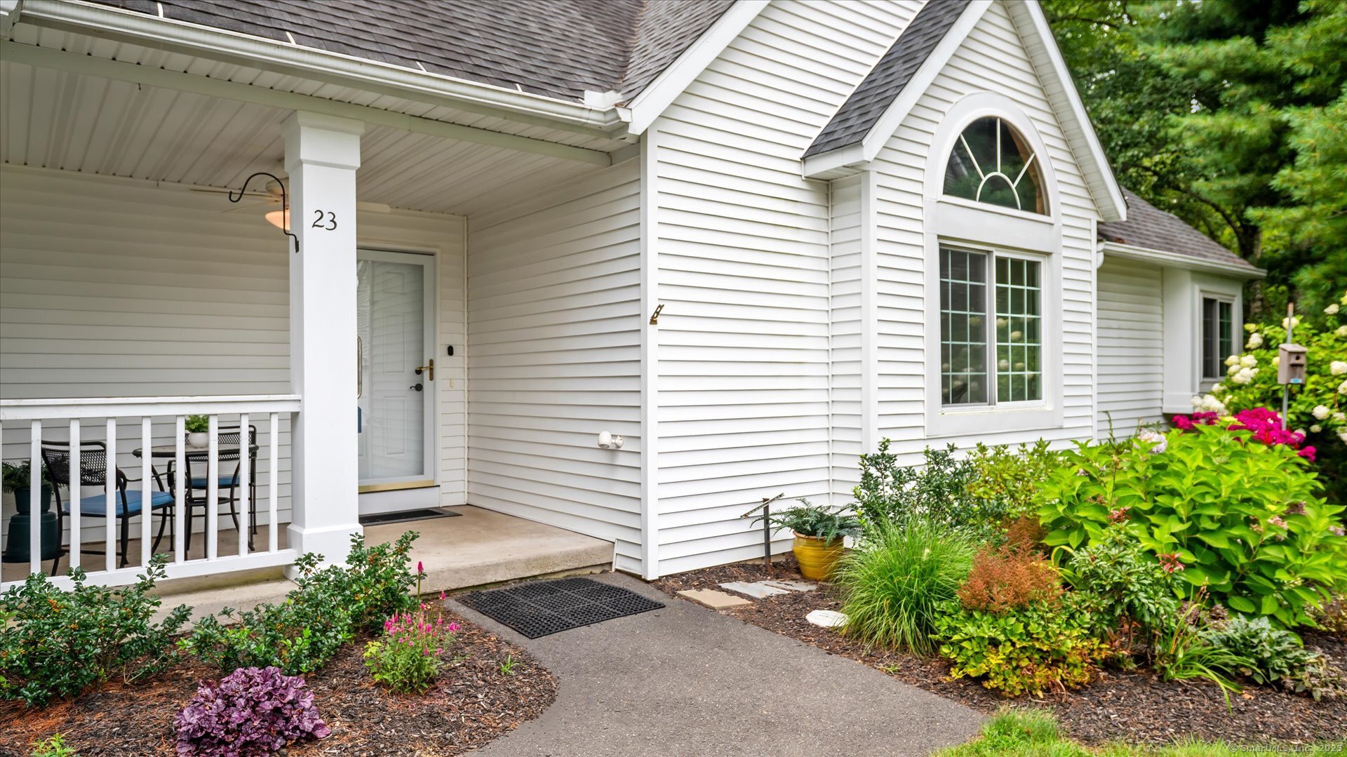 23 Stratton Forest Way 23