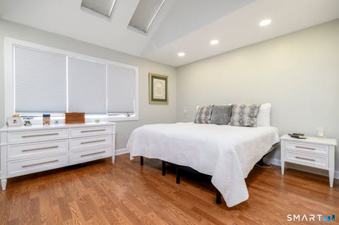Tiny photo for 566 Newfield Avenue #14, Stamford, CT 06905 (MLS # 24199165)