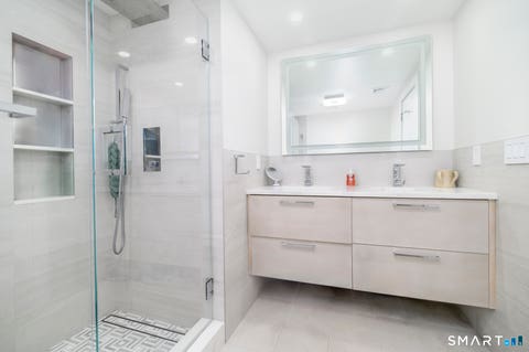 Tiny photo for 566 Newfield Avenue #14, Stamford, CT 06905 (MLS # 24199165)
