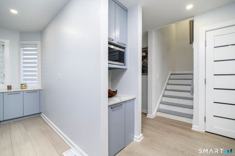 Tiny photo for 566 Newfield Avenue #14, Stamford, CT 06905 (MLS # 24199165)