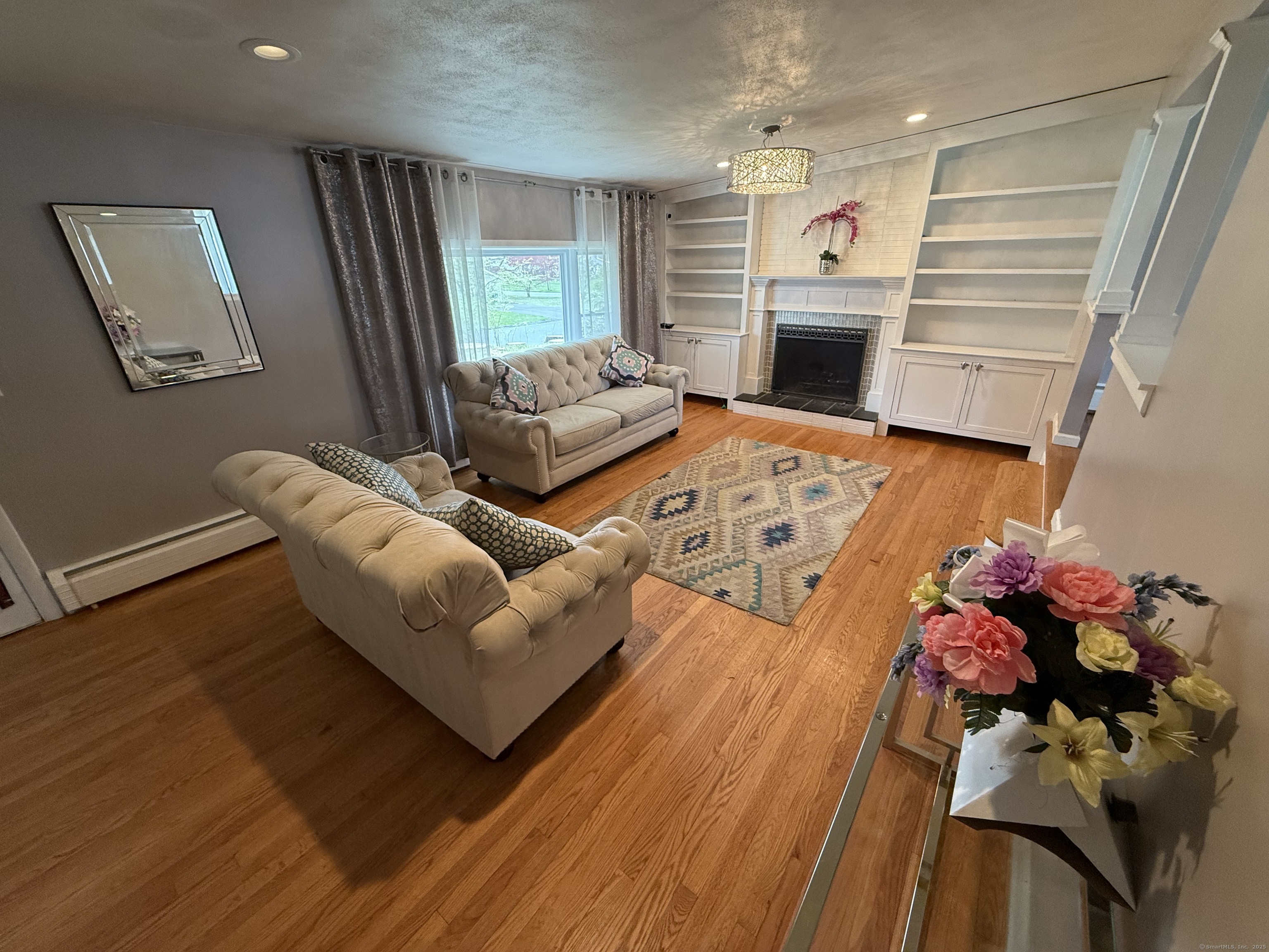 74 Robin Road