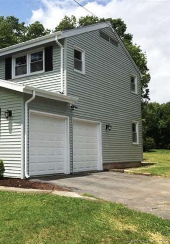 74 Robin Road, Windsor, Connecticut image 2