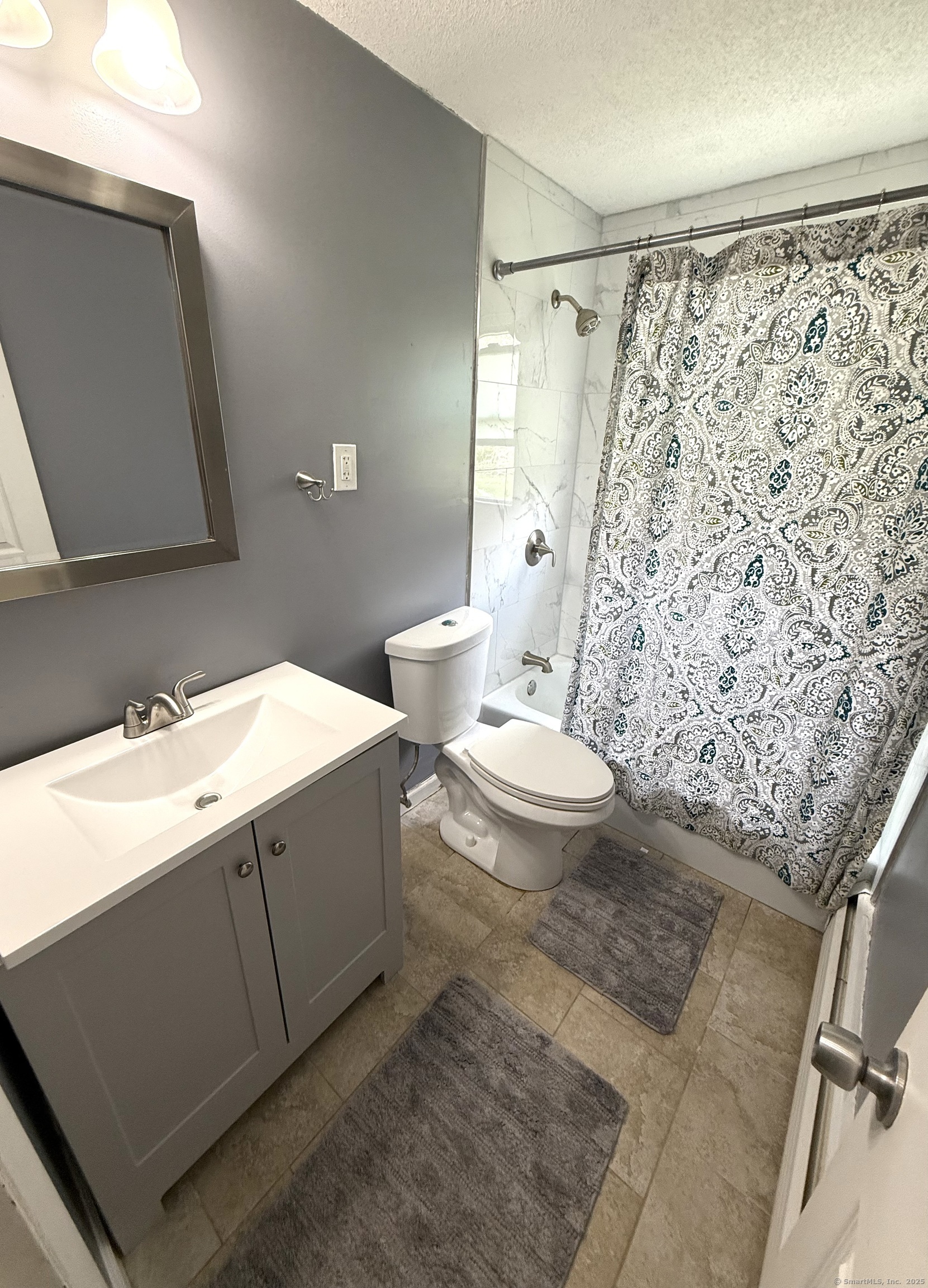 74 Robin Road, Windsor, Connecticut image 15