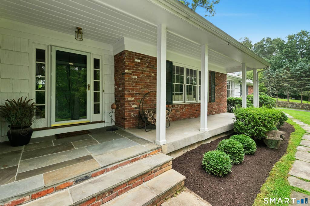Photo of 69 Brookhollow Lane, Stamford, CT 06902 (MLS # 24197193)
