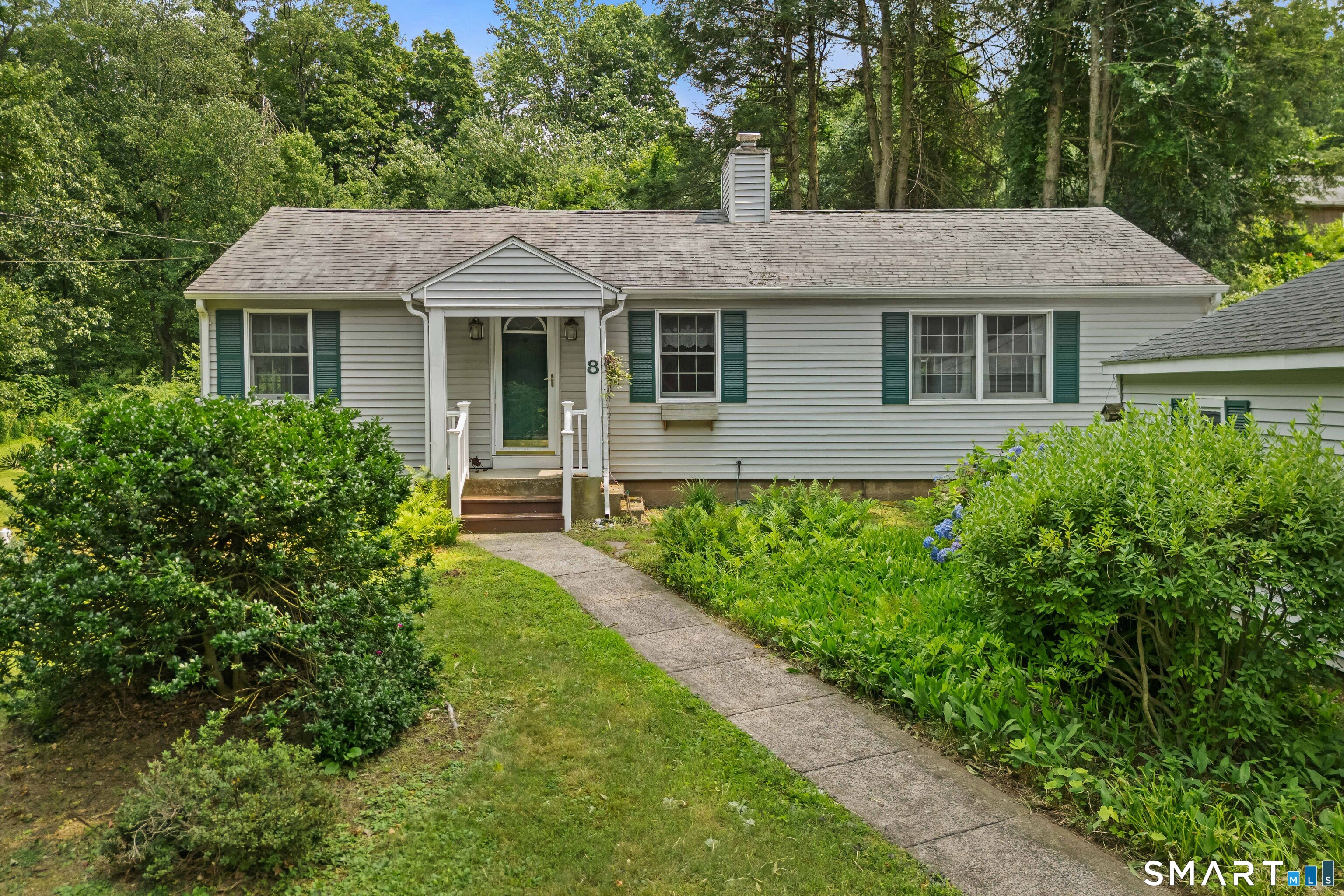 8 Mixville Road