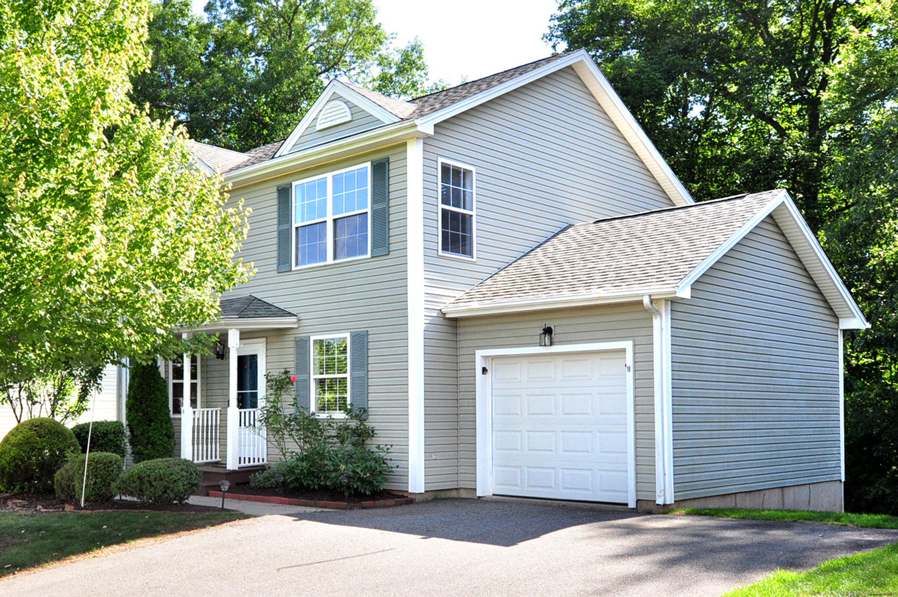 19 Windy Hill Lane 19