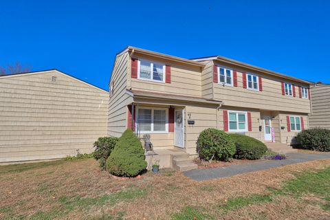 Photo of 40 Ridge Road #3, Naugatuck, CT 06770 (MLS # 24136024)