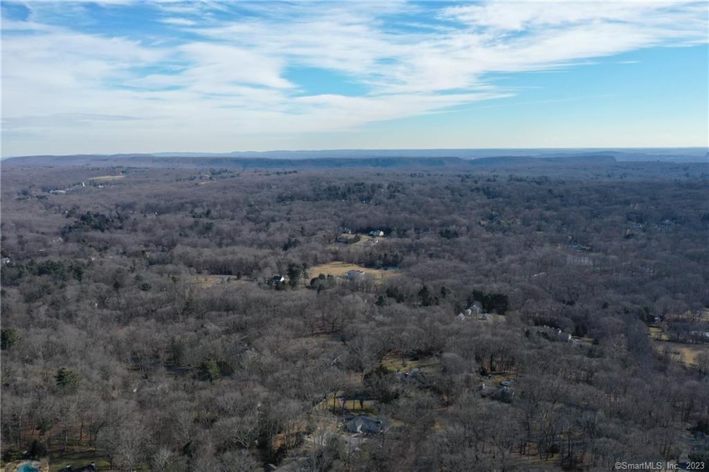 54 Northrop Road, Woodbridge, Connecticut image 15