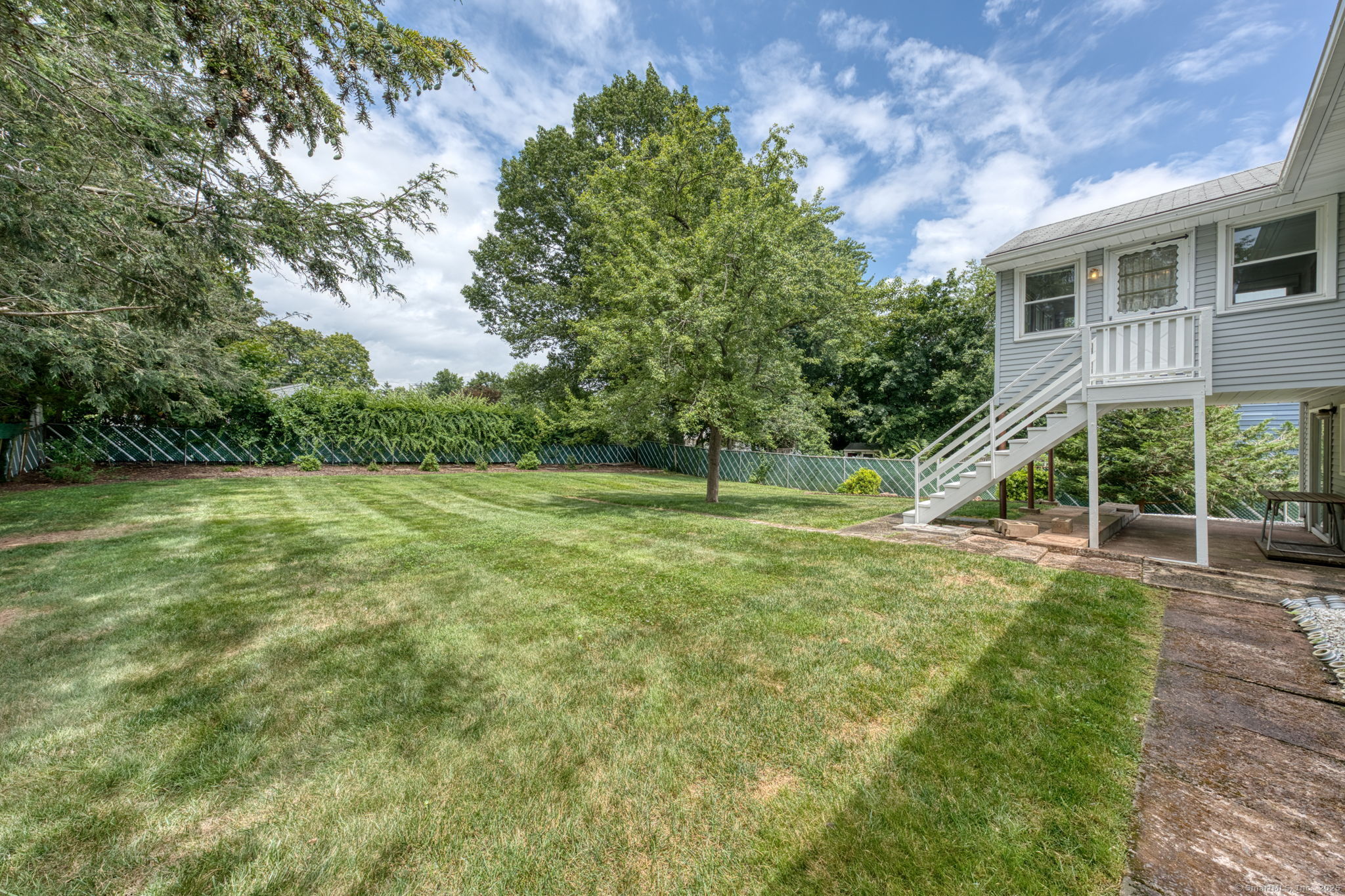 30 Jeffrey Lane