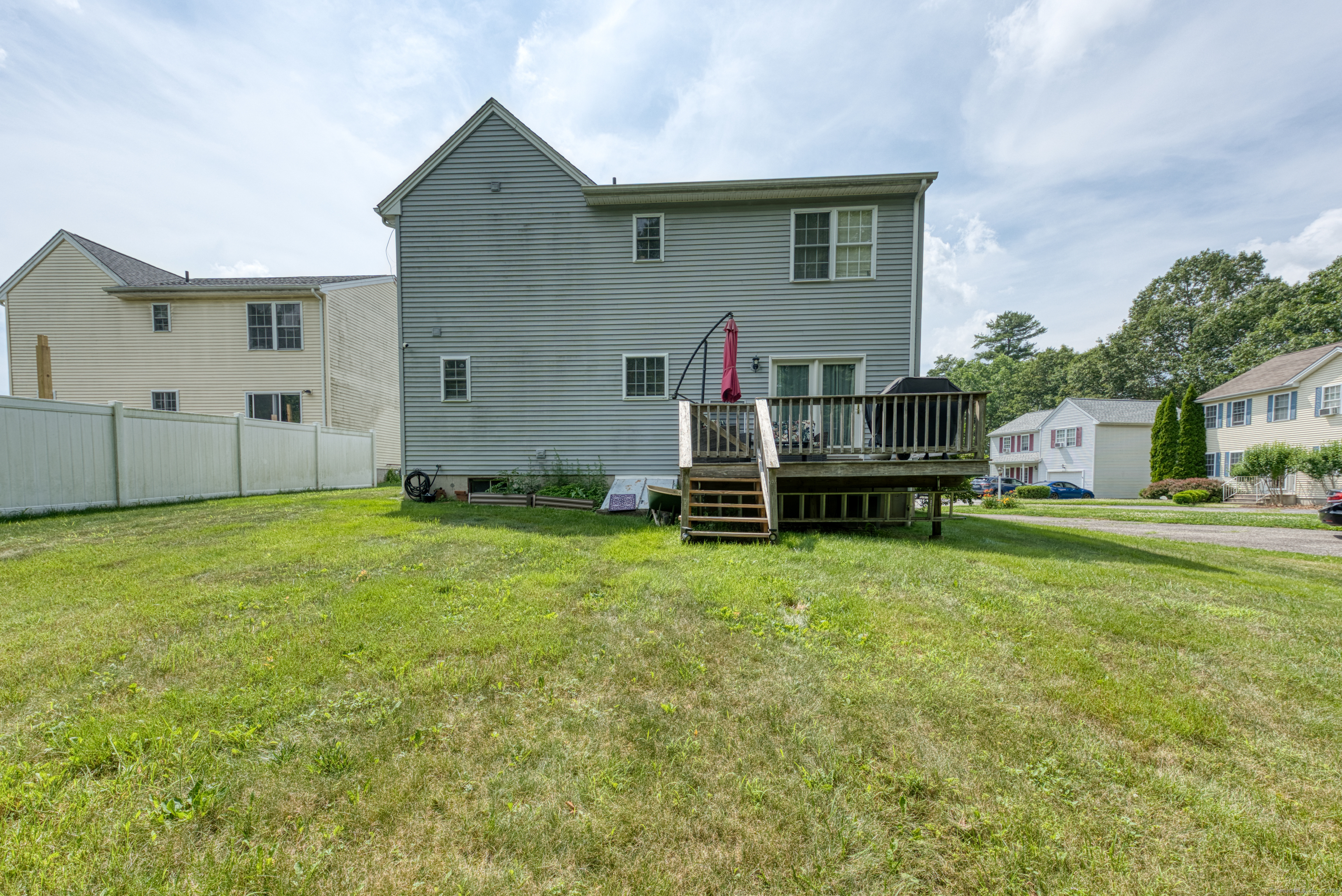 230 White Oak Way