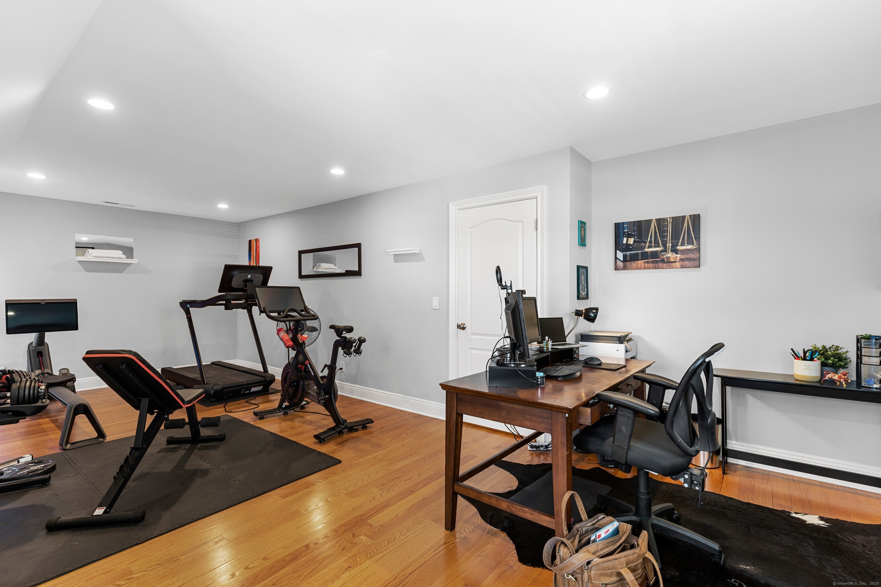 88 Maple Tree Avenue #APT H, Stamford, Connecticut image 22