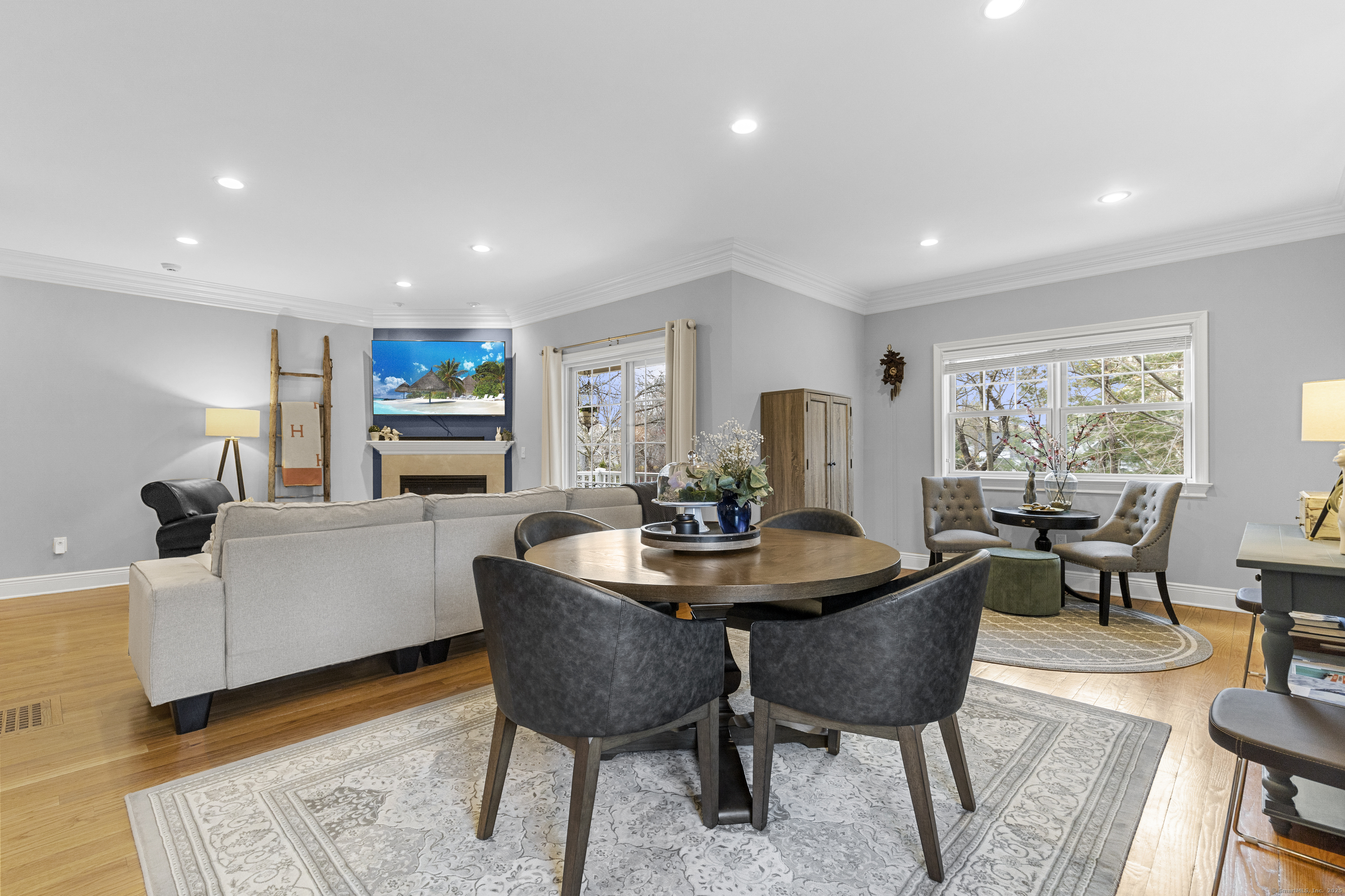 88 Maple Tree Avenue #APT H, Stamford, Connecticut image 7