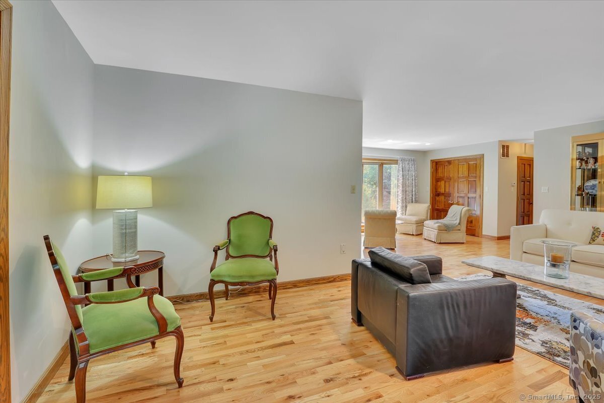 1255 Waterbury Road