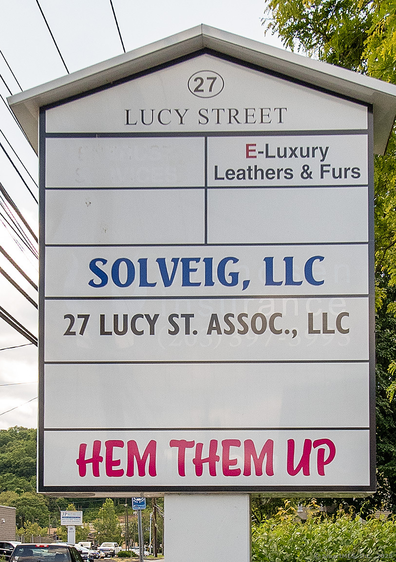 27 Lucy Street