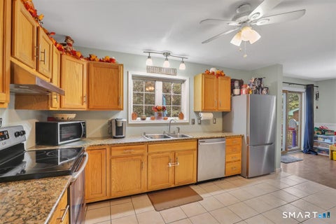 Tiny photo for 17 Beacon Street, Manchester, CT 06042 (MLS # 24213350)