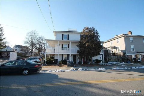 Photo of 28 Reed Street #1, New London, CT 06320 (MLS # 24171835)