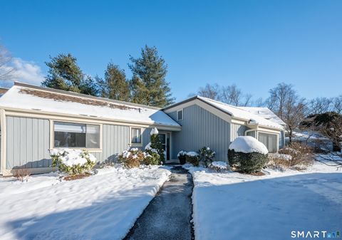 977 Heritage Village B Southbury CT 06488