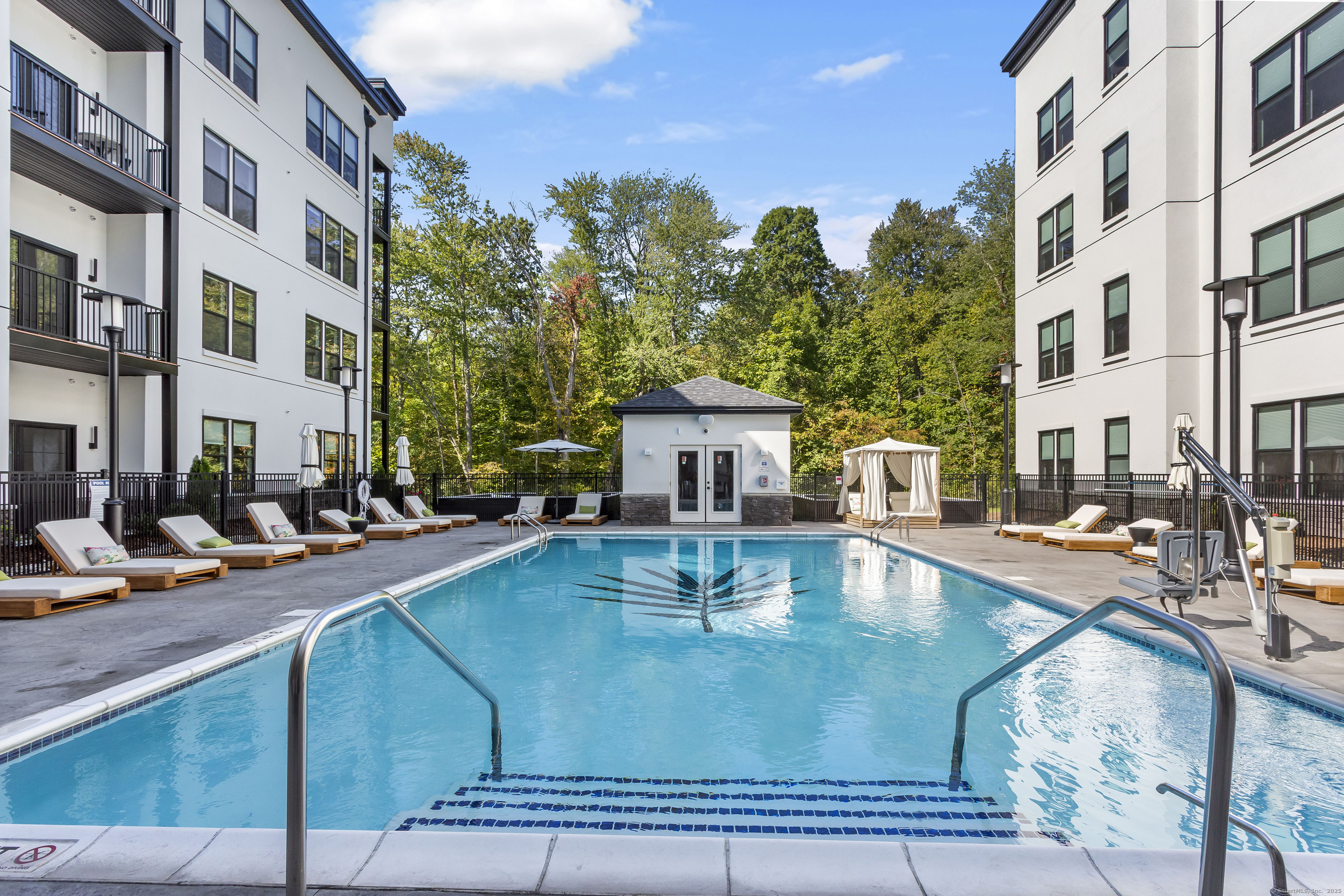 65 Jolley Drive 401