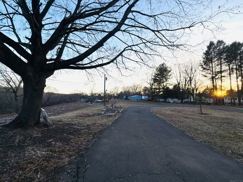 A home in East Haven