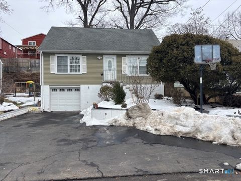 Photo of 474 Indian Avenue, Bridgeport, CT 06606 (MLS # 24155270)
