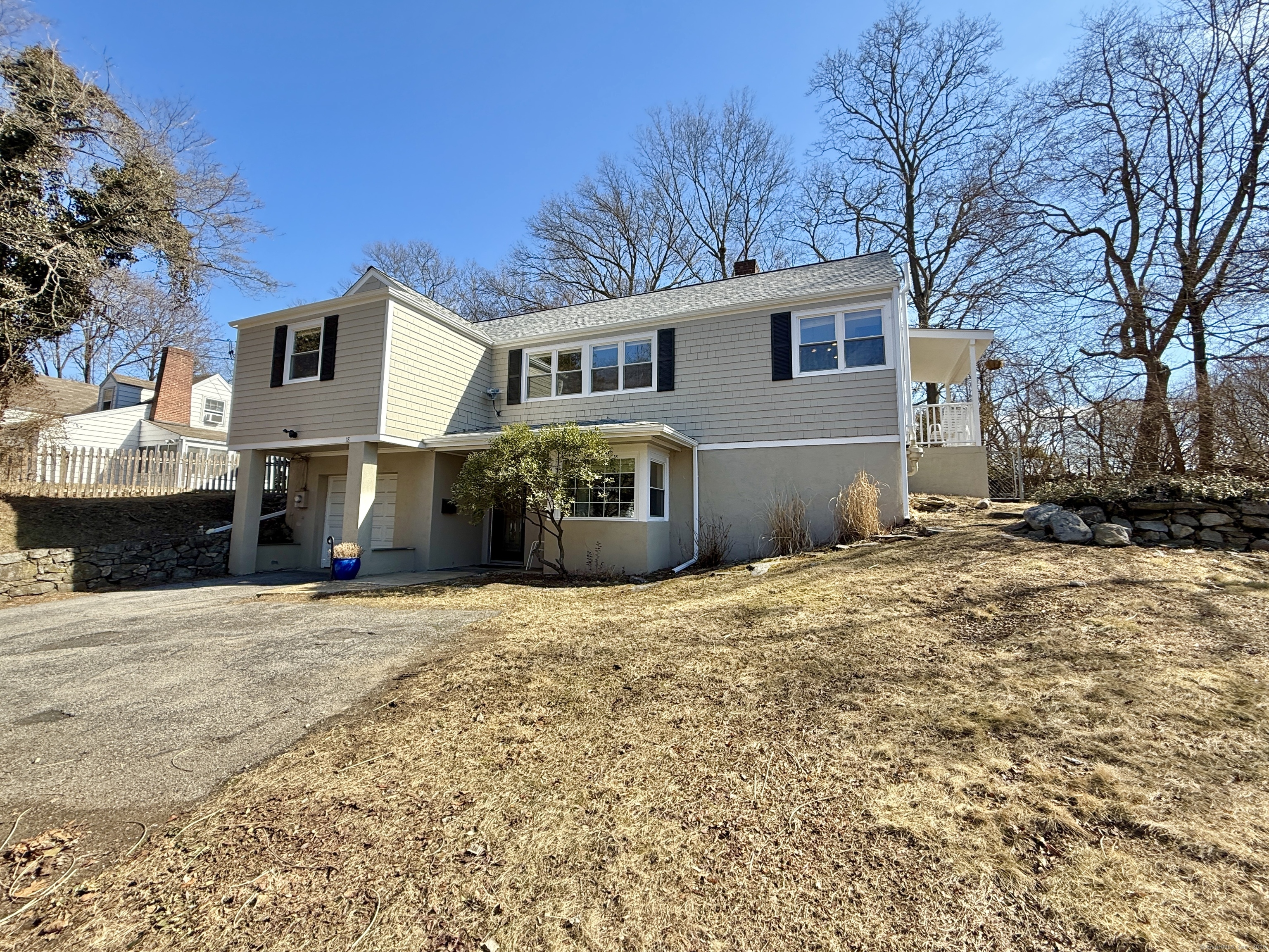 18 Deacon Hill Road, Stamford, Connecticut image 2