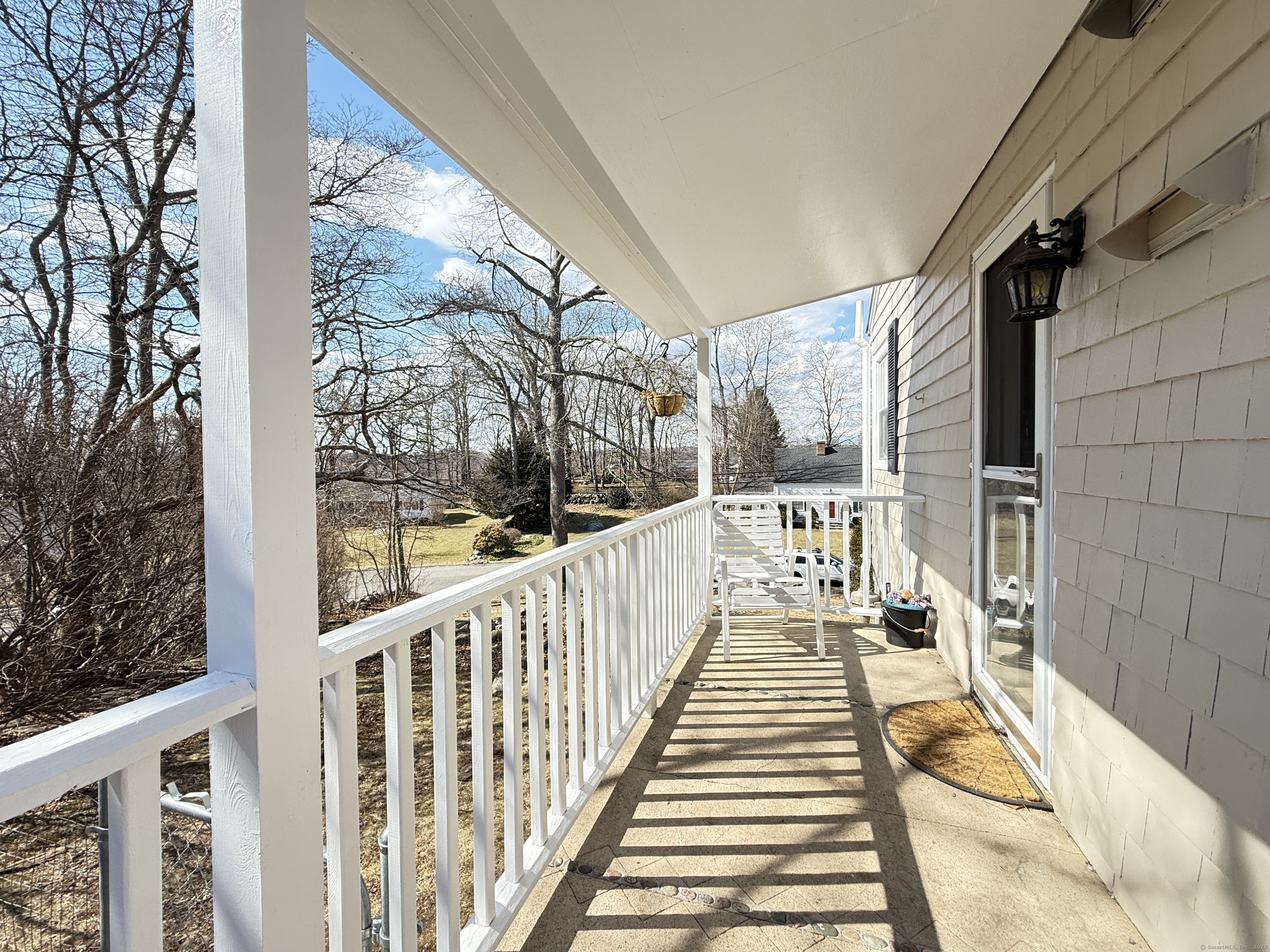 18 Deacon Hill Road, Stamford, Connecticut image 12