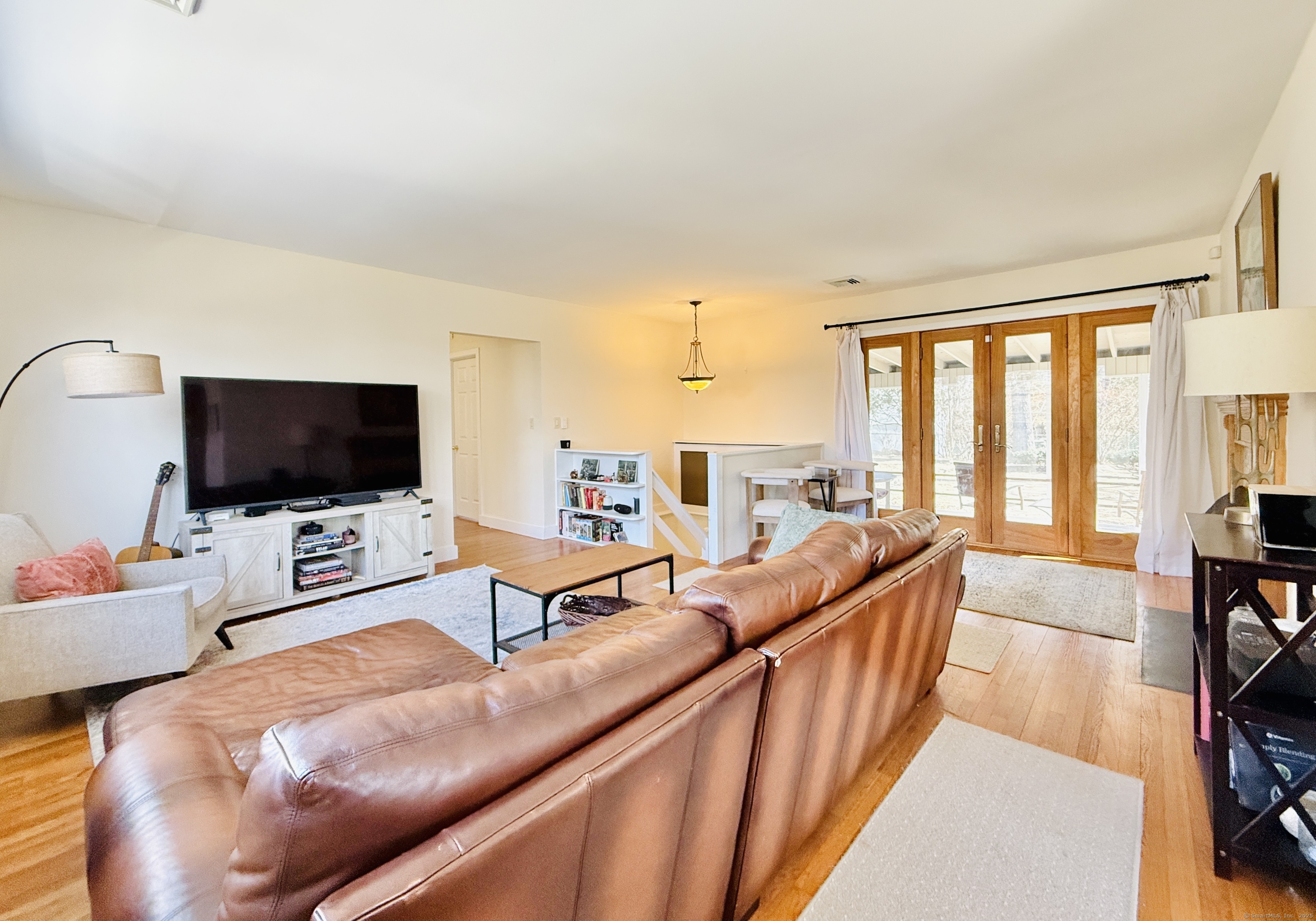18 Deacon Hill Road, Stamford, Connecticut image 6