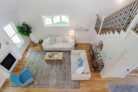 Tiny photo for 49 Applegate Lane #49, Canton, CT 06019 (MLS # 24119229)
