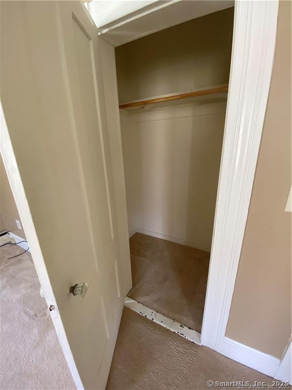 Cromwell, Connecticut 06416, United States, 2 Bedrooms Bedrooms, ,1 BathroomBathrooms,Residential,Active,167316