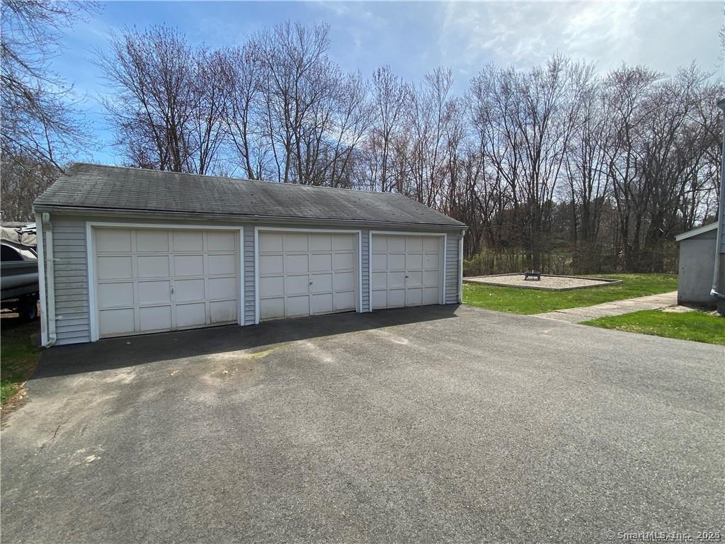 Cromwell, Connecticut 06416, United States, 2 Bedrooms Bedrooms, ,1 BathroomBathrooms,Residential,Active,167316