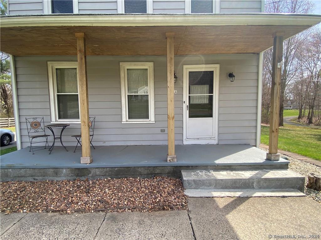 Cromwell, Connecticut 06416, United States, 2 Bedrooms Bedrooms, ,1 BathroomBathrooms,Residential,Active,167316