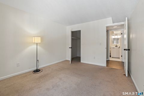 Tiny photo for 15 Woodsedge Drive #APT 5C, Newington, CT 06111 (MLS # 24153997)