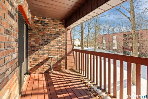 Tiny photo for 15 Woodsedge Drive #APT 5C, Newington, CT 06111 (MLS # 24153997)