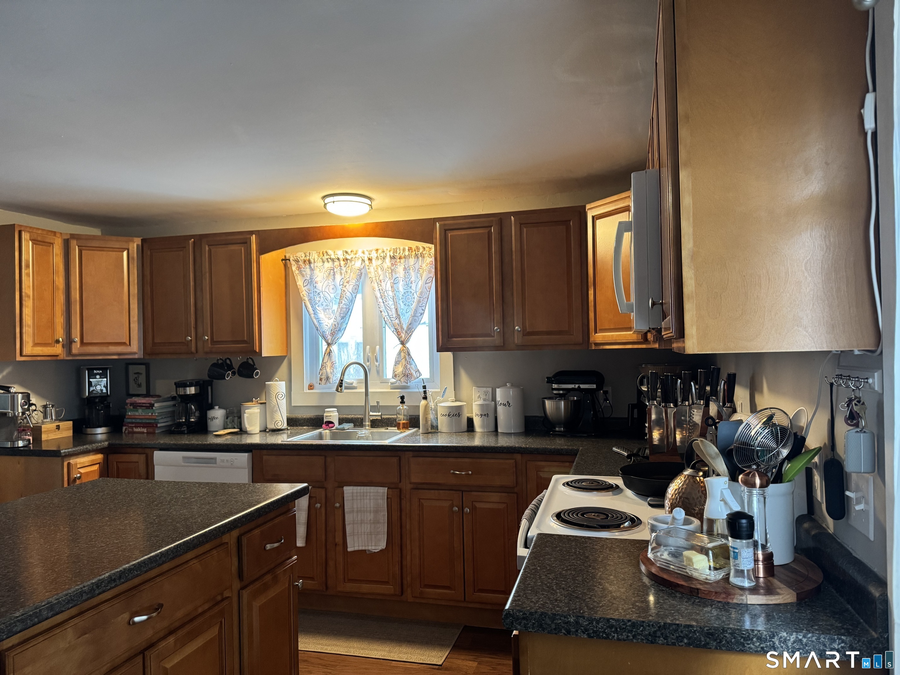 51 Hinsdale Avenue
