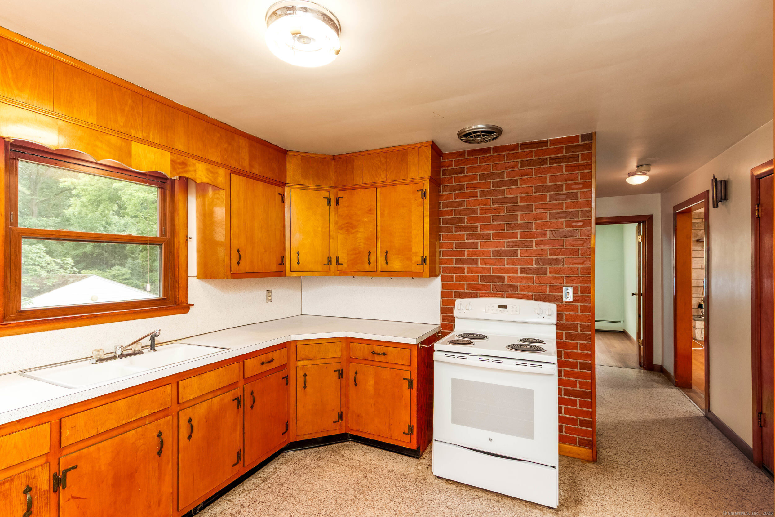 52-1/2 Parker Farms Road, Wallingford, Connecticut image 11