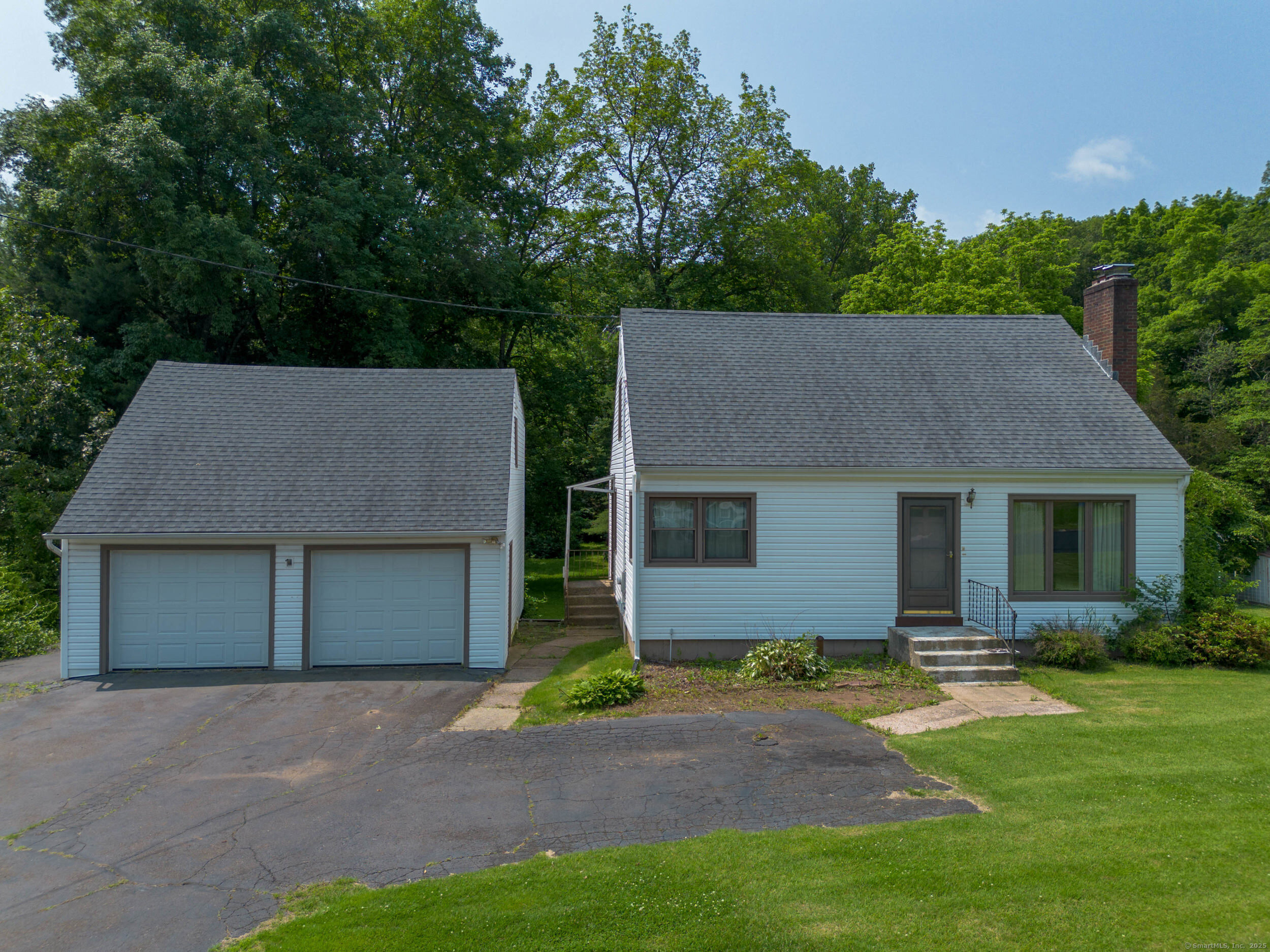 52-1/2 Parker Farms Road, Wallingford, Connecticut image 1
