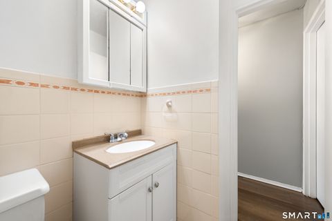 Tiny photo for 125 Lawn Avenue #B6, Stamford, CT 06902 (MLS # 24154053)