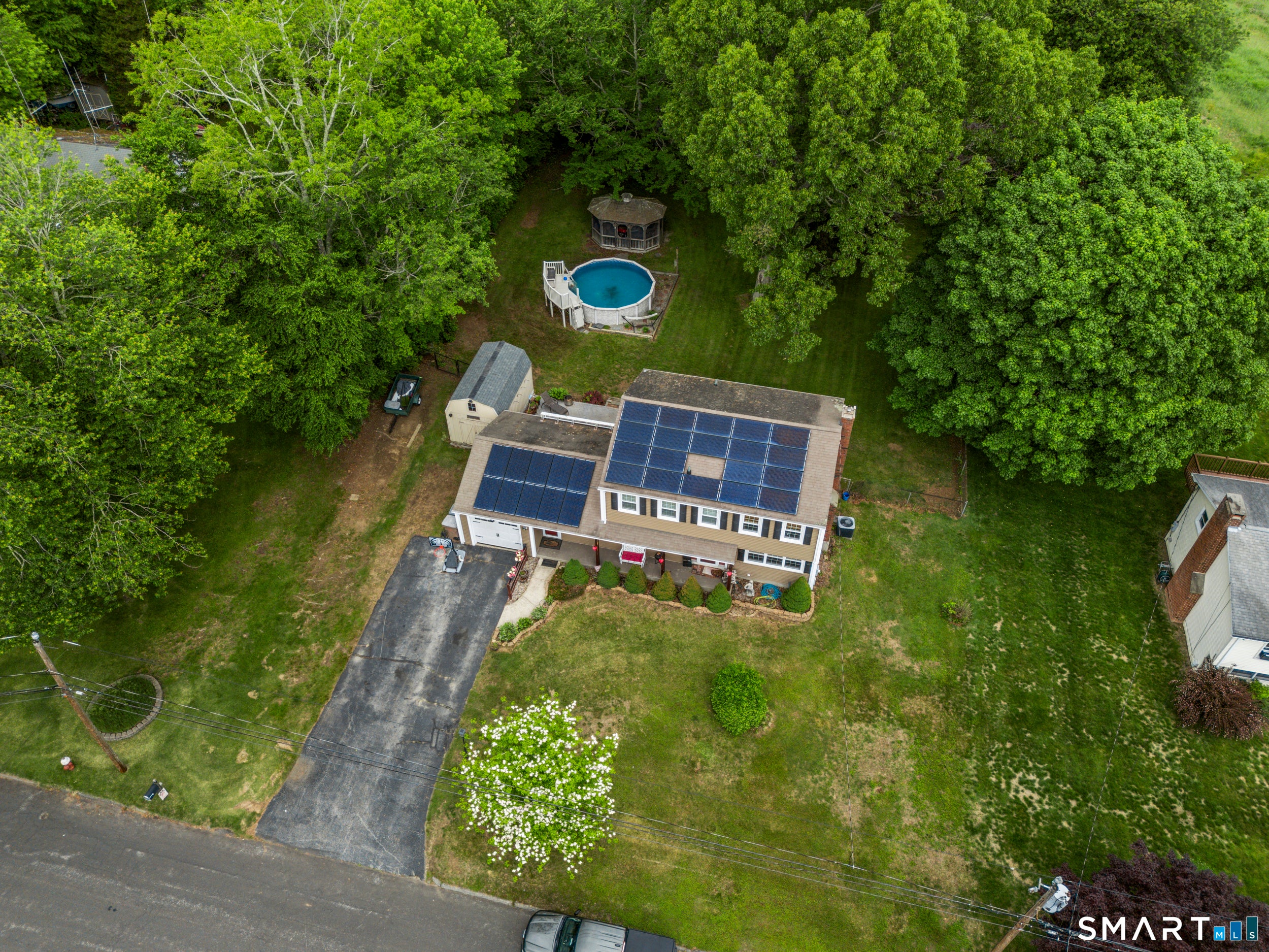 9 Monticello Drive