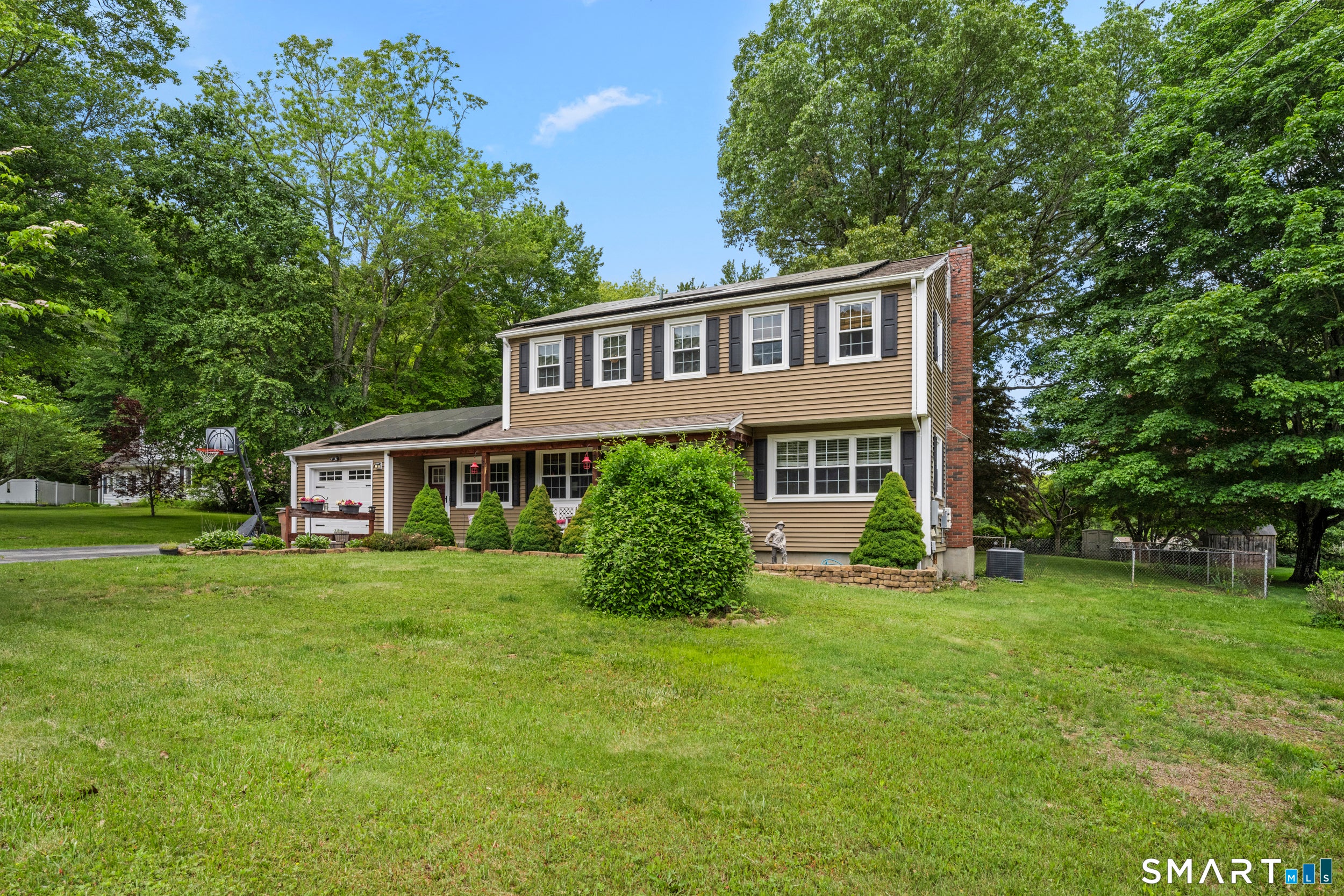 9 Monticello Drive