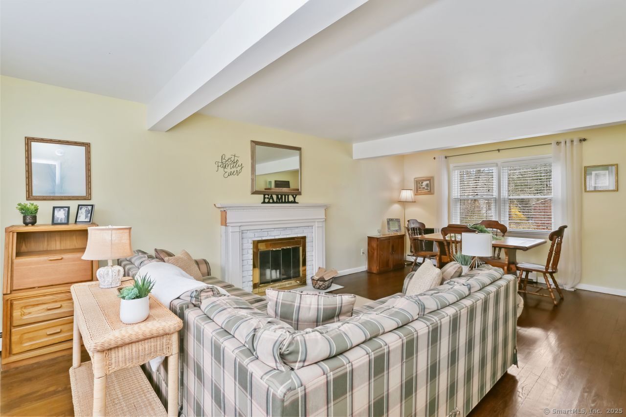 98 W Lake Road, Trumbull, Connecticut image 6